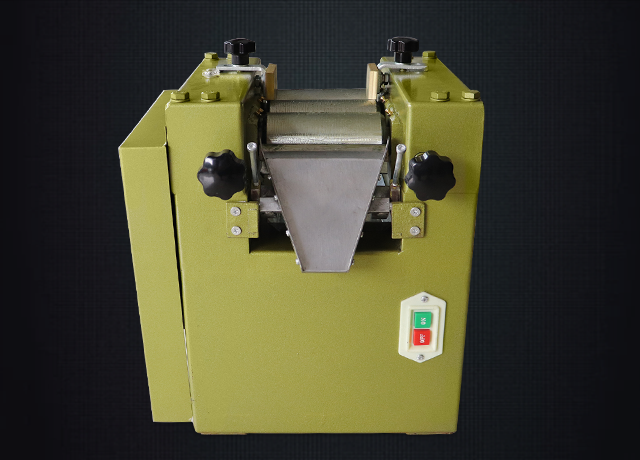 PC-S65三輥研磨機